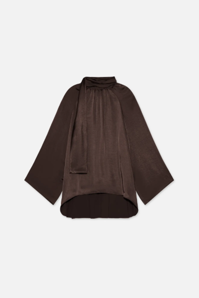 Picture of Volume Sleeve Blouse