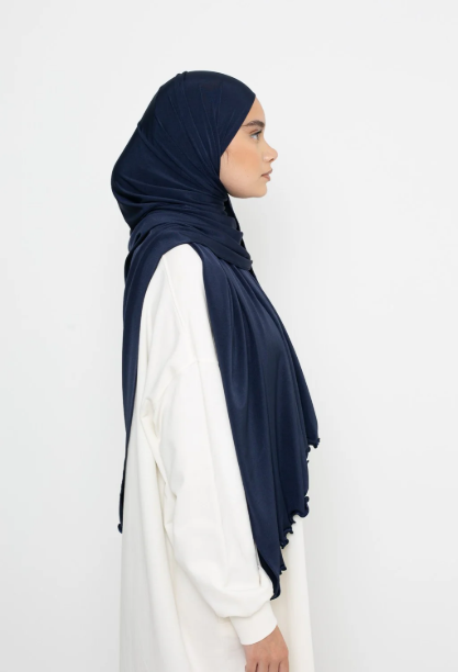 Picture of Premium jersey wave hijab in midnight blue