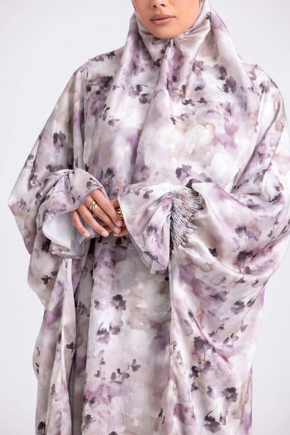 Picture of Zaynab Abaya and Matching Hijab Prayer Set- Lilac Paradise