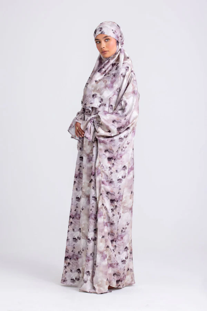 Picture of Zaynab Abaya and Matching Hijab Prayer Set- Lilac Paradise