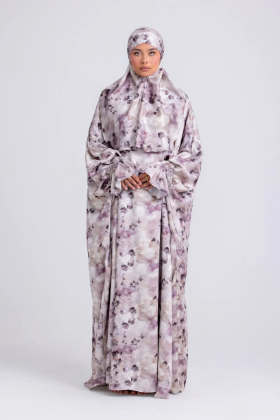 Picture of Zaynab Abaya and Matching Hijab Prayer Set- Lilac Paradise