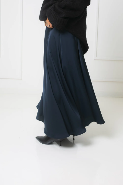 Picture of Flared Satin Skirt